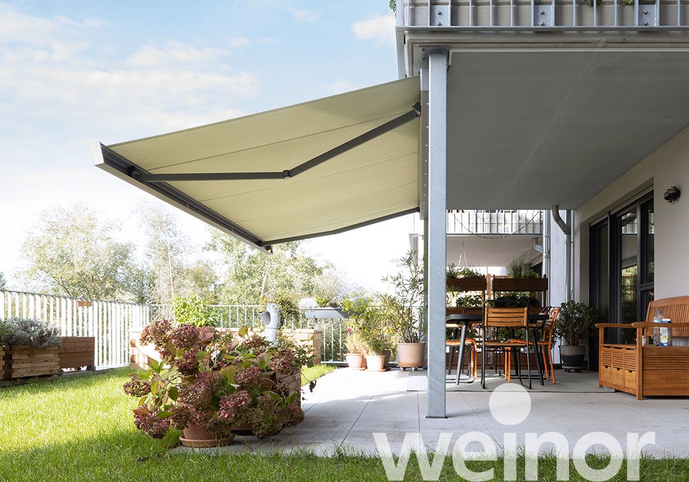 Cubic awning also for small patios  