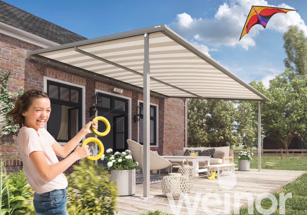 Plaza Viva - the weinor textile pergola awning with LED light bar