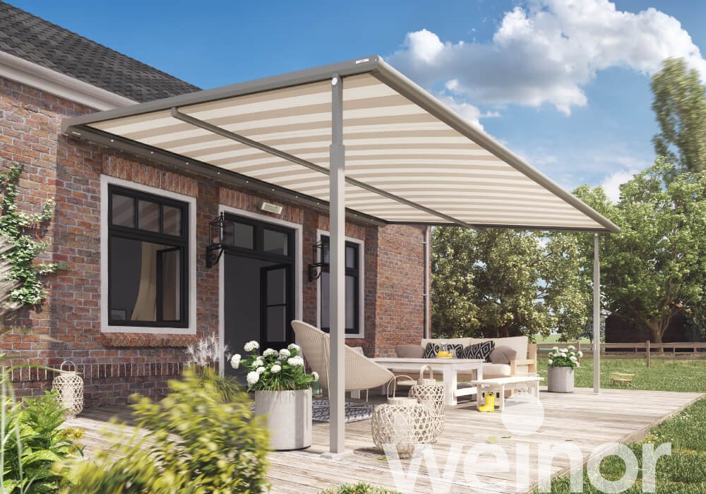 Plaza Viva - the weinor textile pergola awning with LED light bar