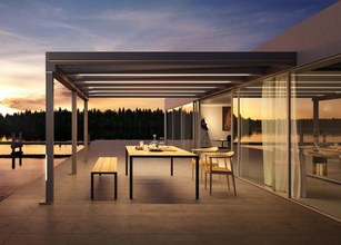 The Terrazza Pure cubic glass patio roof from weinor impresses due to its modern square and innovative design. 